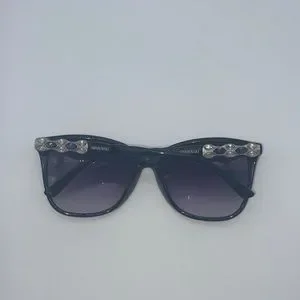 Swarovski | Accessories | Swarovski Elizabeth Sunglasses  display picture 2
